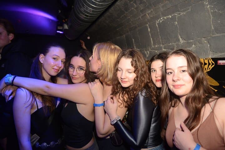 Warsaw: The Original Pub Crawl with Optional Open Bar