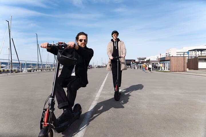 Electric Scooter Gdańsk: Shipyard Tour - 1,5-Hour of Magic!
