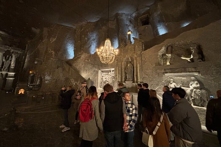 From Krakow: Wieliczka Salt Mine Guided Tour with Hotel Transfers