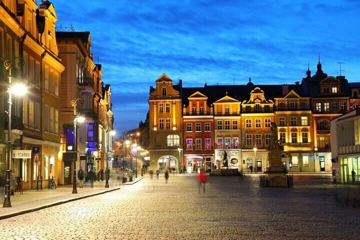 Krakow Old Town Walking Tour With A guide