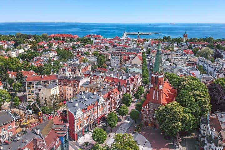 Sopot’s Seaside Charms: A Private Guided Walking Tour