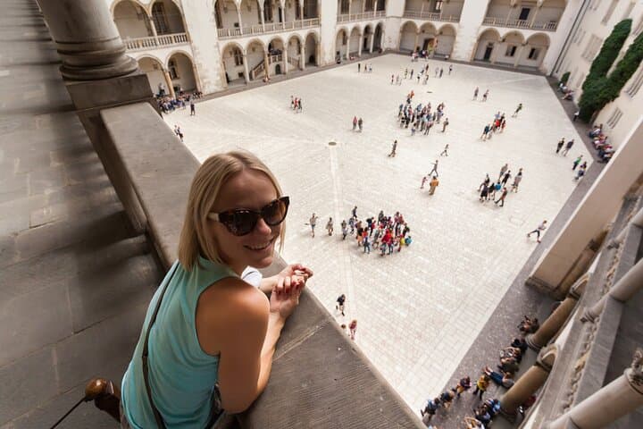 Skip the Line Wawel Castle Chambers Small Group Tour