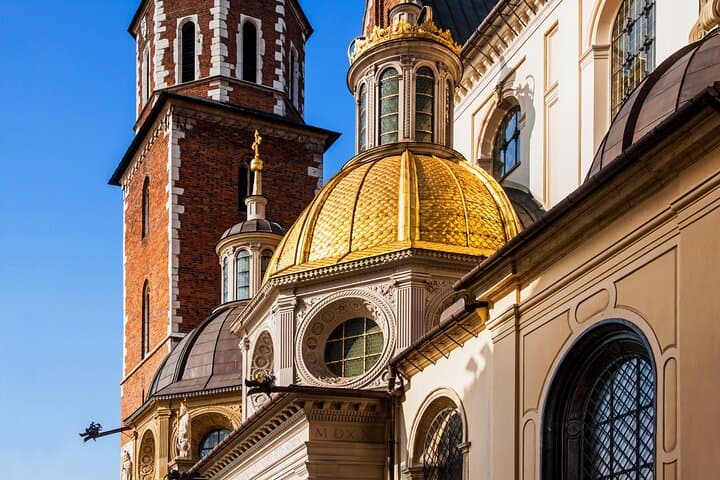 Krakow: Wawel Cathedral Guided Tour with Admission Tickets