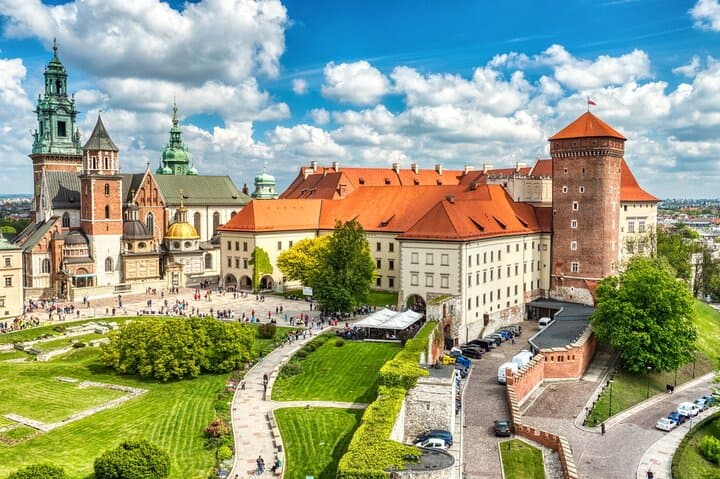 Krakow: Daily Wawel Cathedral Guided Tour with Admission