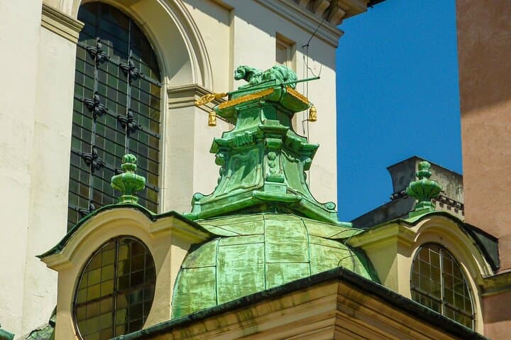 Krakow: Daily Wawel Cathedral Guided Tour with Admission