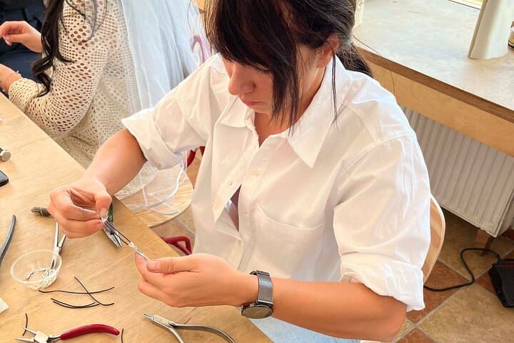 Jewelry Making Workshop with Amber