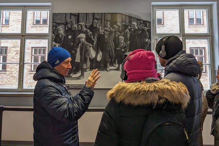 Auschwitz-Birkenau and Wieliczka Salt Mine Full Day Tour