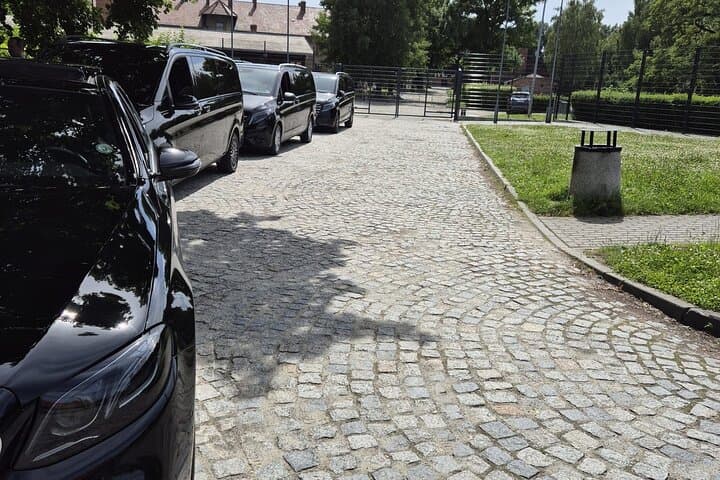 Krakow - Katowice Aiport Private Transfer