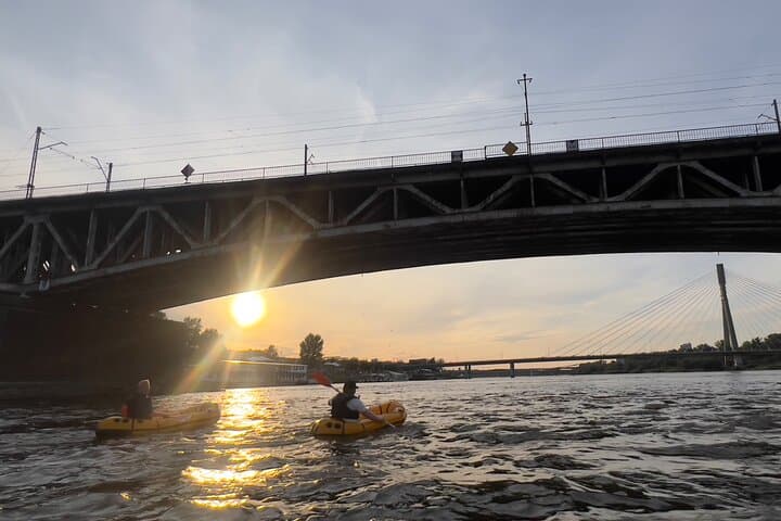 Packrafting / Kayaking Vistula River, Warsaw