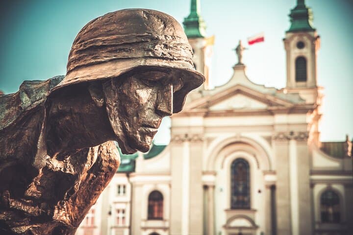Skip-the-Line Warsaw Uprising Museum and WWII Private Tour