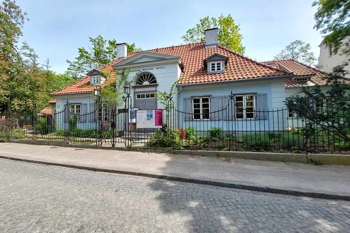 An old manor house where the young Chopin stayed on a holiday and played piano.