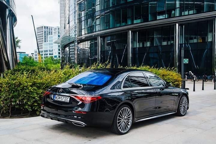 Warsaw Sightseeing with NEW Mercedes Sclass !!!