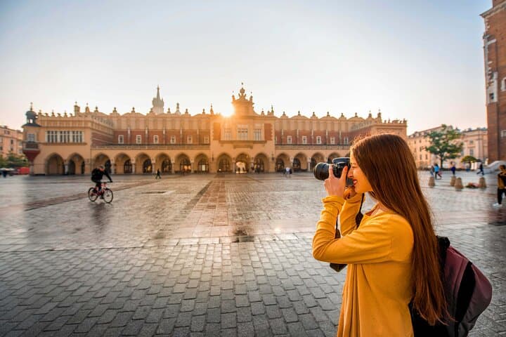 Krakow Walking Tour with Audioguide on Your Smartphone