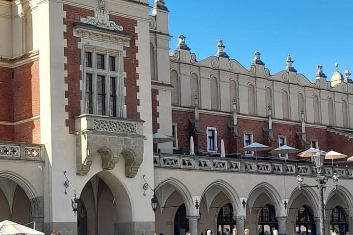 Old Town of Krakow and Wawel in Russian