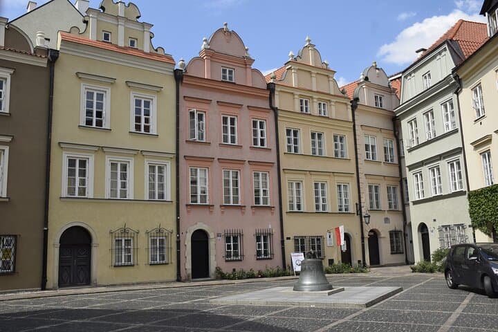 Kanonia Square with Old Bell