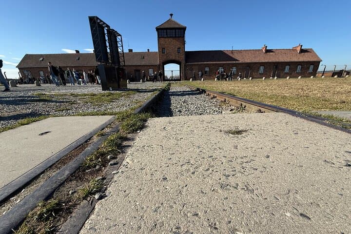 Auschwitz Birkenau Shared Guided Tour from Krakow
