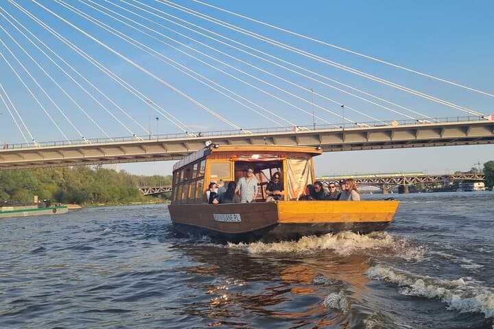 Warsaw Vistula River Evening Cruise with Welcome Drink