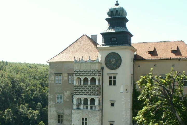 Eagel's Nest Castles