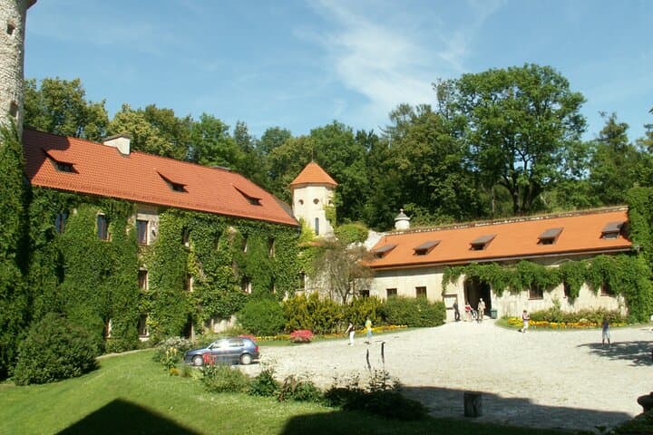 Eagel's Nest Castles