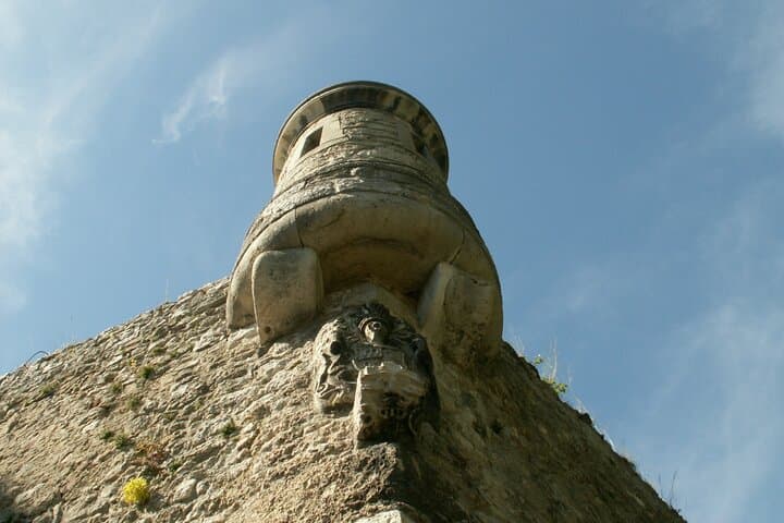 Eagel's Nest Castles
