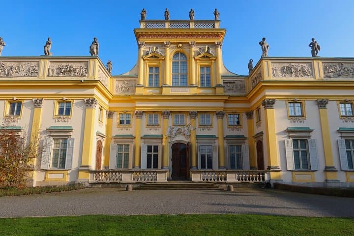Wilanow Palace and Gardens with Guide Tickets and Transfers