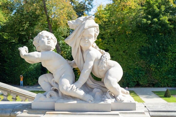 Wilanow Palace and Gardens with Guide Tickets and Transfers