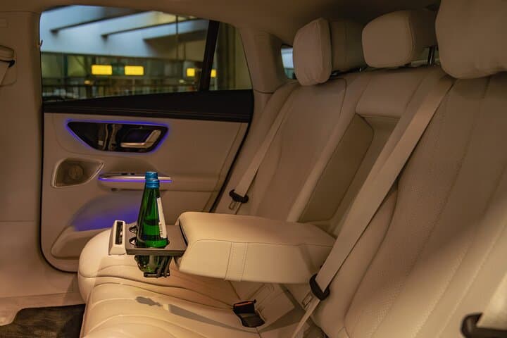 Warsaw Chopin Airport business transfer
