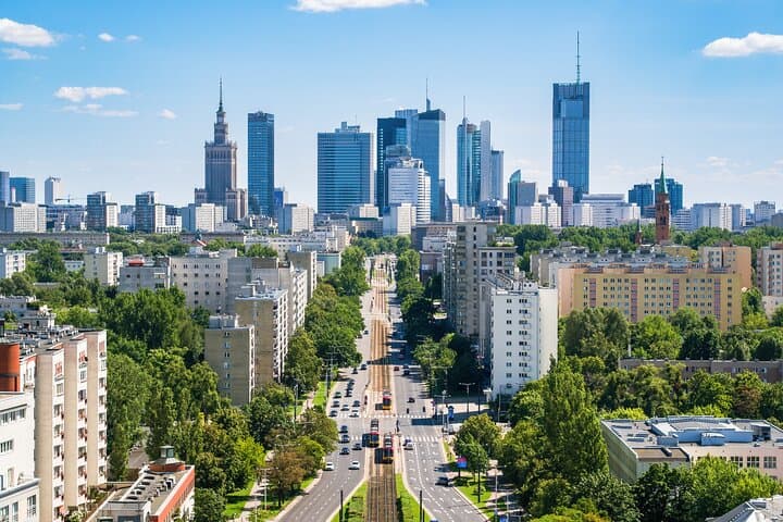 Private transfer from Gdansk to Warsaw with 2h of Sightseeing