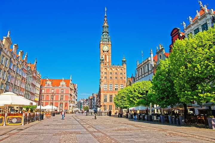 Scandinavian History in Gdansk Old Town Private Guided Tour