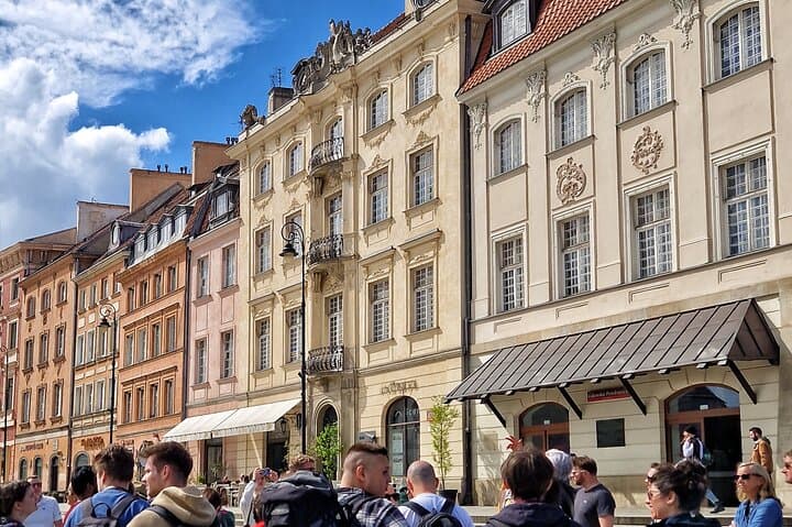 Warsaw Old Town & Royal Way: History & Hidden Gems with a Local