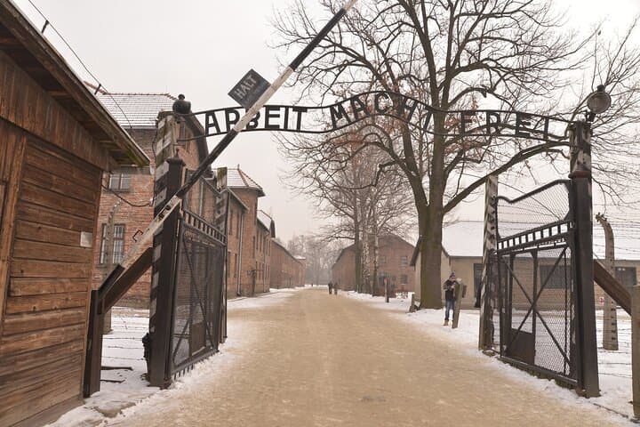 Auschwitz-Birkenau Tour with Private Driver