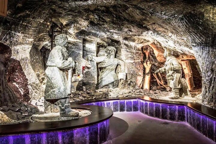 Krakow to Wieliczka Salt Mine Private Transfer from City Centre