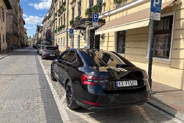Private Transfer from/to Krakow Airport