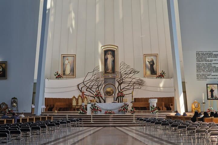 Krakow-Lagiewniki John Paul II Center & Sanctuary of Divine Mercy