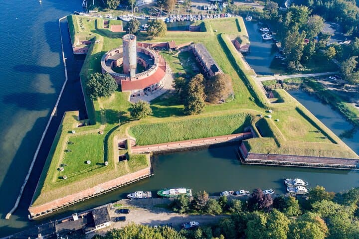 Private Transfer from Warsaw to Gdansk with 2h of Sightseeing