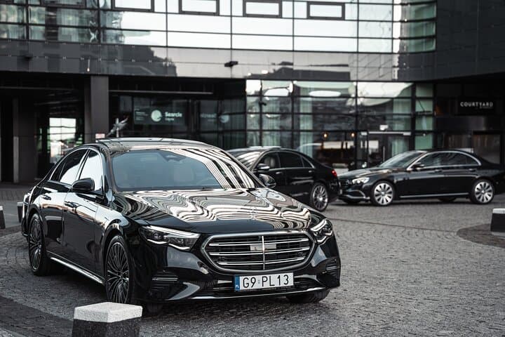 Private Airport Transfer (GDN) to City Center Gdansk (1-3 PAX)