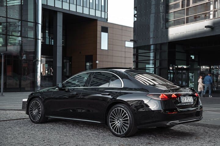Private Airport Transfer (GDN) to City Center Gdansk (1-3 PAX)
