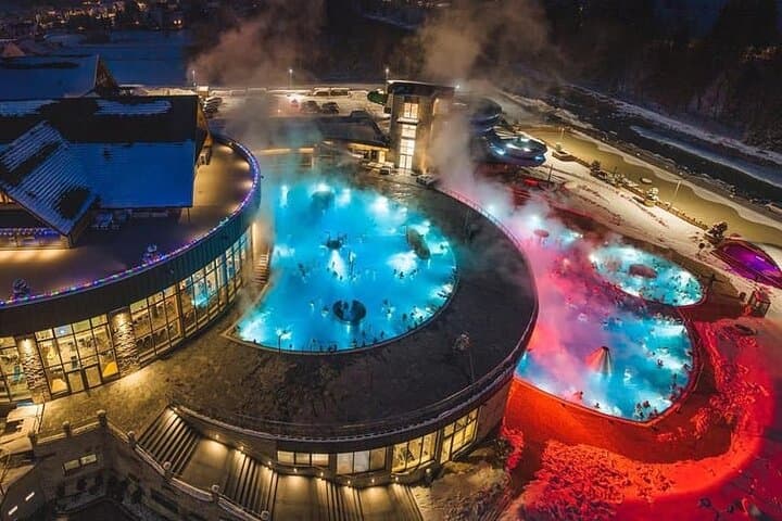 Chochołowskie Thermal Baths Skip-the-Line Entry with Host