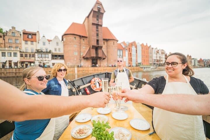 Culinary Cruises Pierogi Tasting Motława