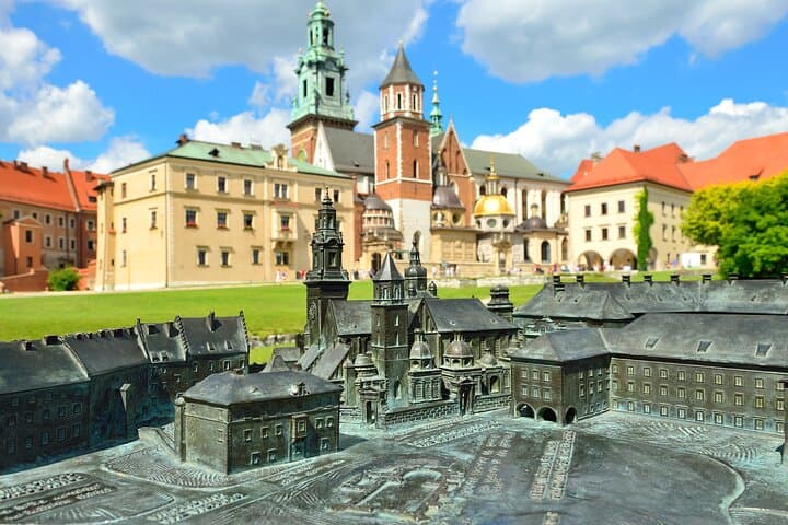 Krakow Kid-Friendly Private City Highlights Tour for Families