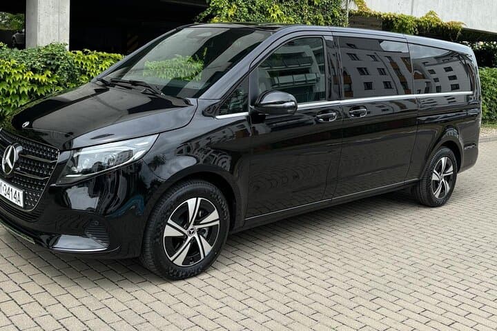 Private Airport Transfer Poznań - Berlin VAN V-Class or Similar