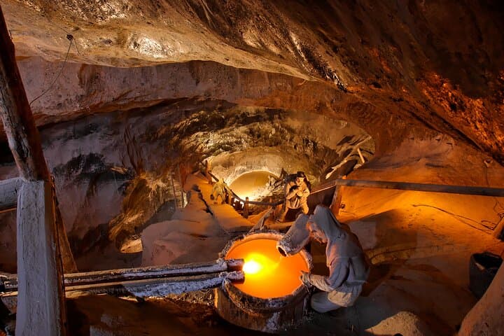 Krakow salt mine excursion