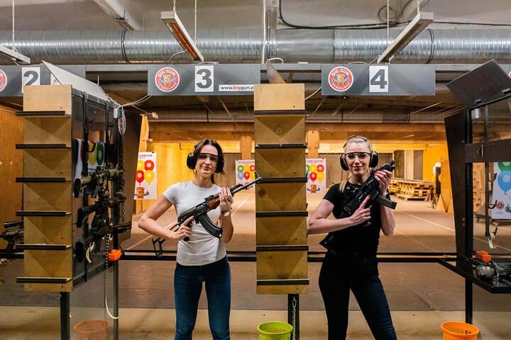 Krakow: Shooting Range - Small Group/Private Options