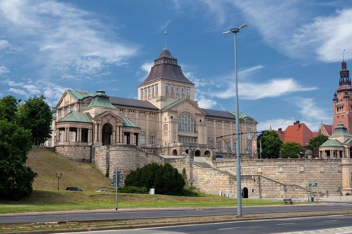 Szczecin Pomeranian Dukes’ Castle Exterior Private Tour