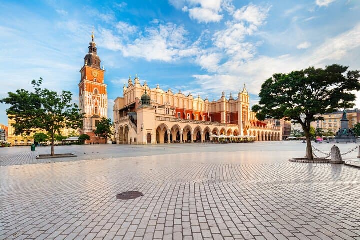 Krakow: Skip the Line Underground Museum Private Guided Tour