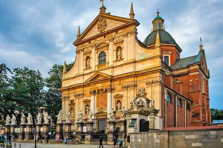 Krakow Old Town Highlights Private Walking Tour