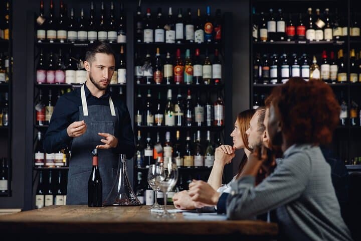 Wine and Food Tasting Tour in Gdansk Old Town