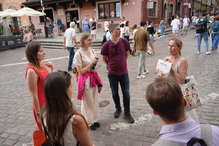 Warsaw Guided Walking Tour with a Private Chopin Concert