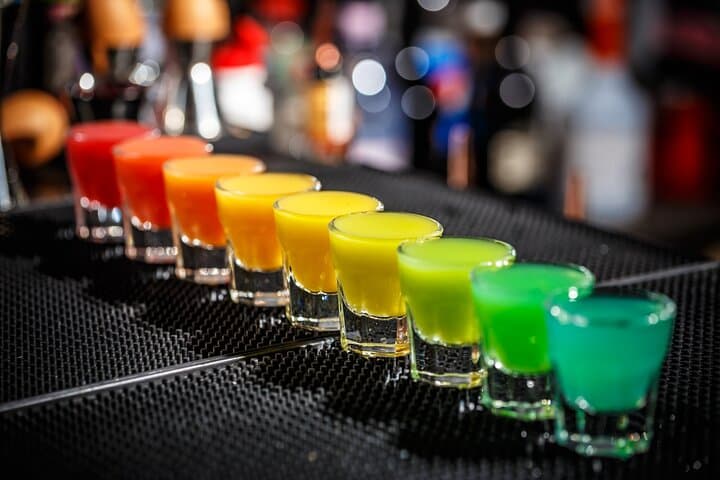 6-10 Vodka Shots Private Tasting Tour at Best Warsaw Bars