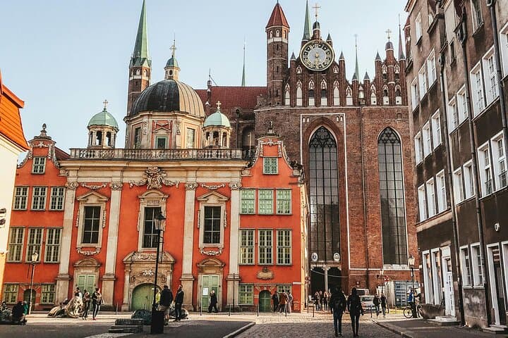 Self Guided Legends and Liberty Gdansk Old Town Tour